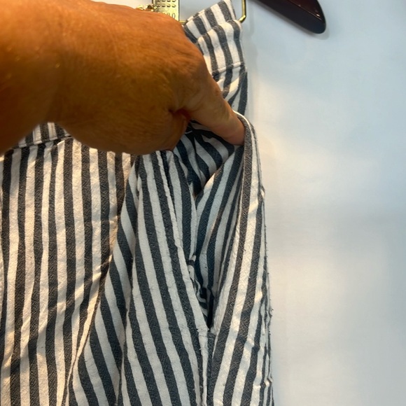 Onia Air Linen-Blend Paperbag Trouser - Picture 6 of 6